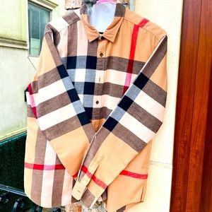 Burberry shirt size XXL
